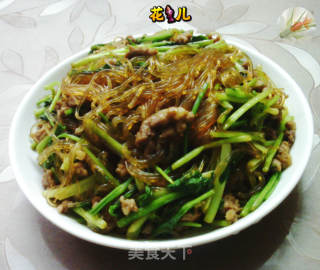 肉末芹菜炒粉丝的做法