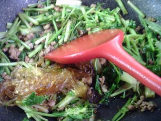 肉末芹菜炒粉丝的做法步骤：10