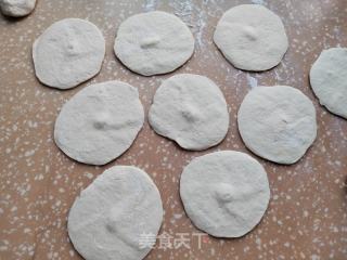 鲜肉豇豆包子的做法步骤：7