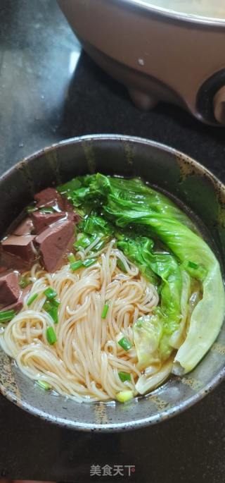肉片猪红汤米粉的做法步骤：8