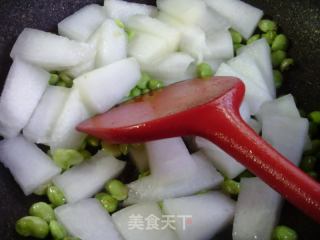 笋干菜毛豆煮冬瓜的做法步骤：5
