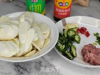 炒茭白的做法步骤：2