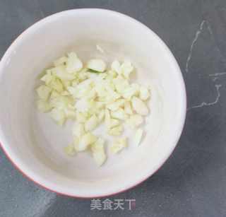 黄瓜拌腐竹的做法步骤：3