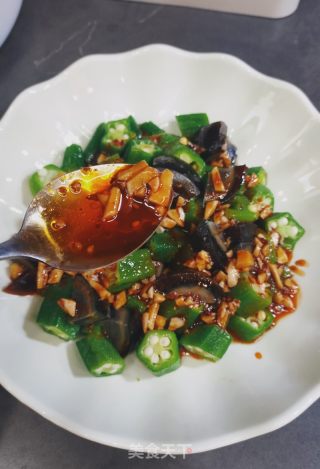 大蒜拌秋葵的做法步骤：8
