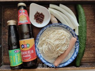 老北京酱油汆面的做法步骤：1