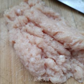 鸡肉丸冬瓜汤的做法步骤：2