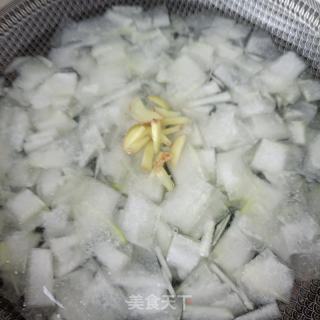 鸡肉丸冬瓜汤的做法步骤：12