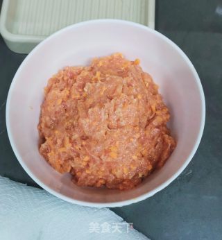胡萝卜鲜肉馅馄饨的做法步骤：8