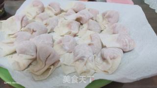 胡萝卜鲜肉馅馄饨的做法步骤：10