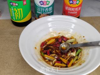 凉拌蕨根粉的做法步骤：8