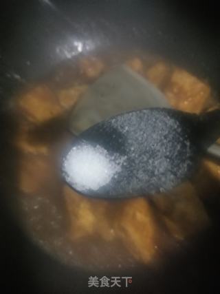 豆腐这样炒，隔壁小孩馋哭了的做法步骤：7