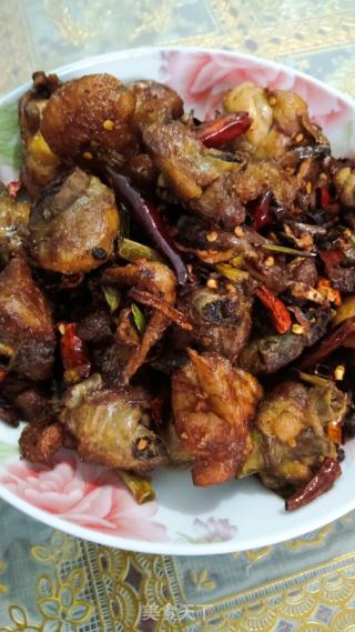 临沂炒鸡之干煸辣子鸡的做法