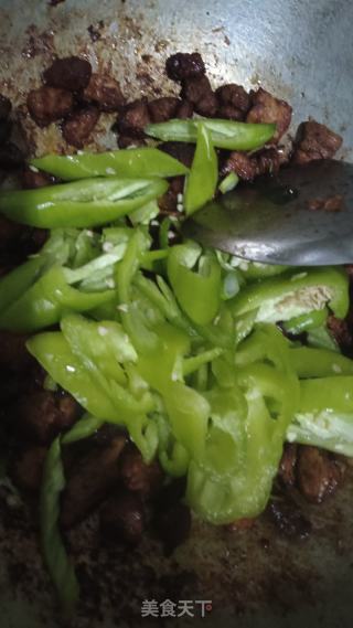辣椒小炒肉的做法步骤：6