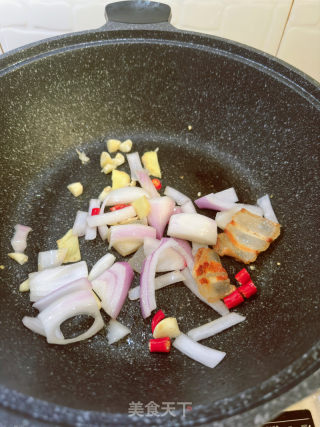 干锅土豆藕片的做法步骤：4
