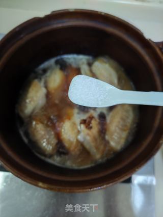 红烧鸡翅的做法步骤：5