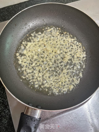 蒜香鸡翅的做法步骤：7