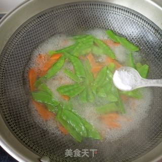 荷兰豆拌鸽胸肉的做法步骤：7
