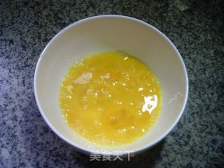 青椒五花肉炒鸡蛋的做法步骤：2