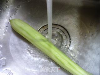 五花肉炒夜开花的做法步骤：2