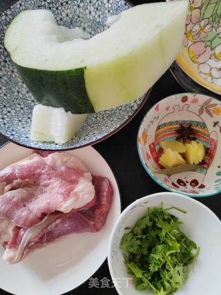 羊肉冬瓜汤的做法步骤：1