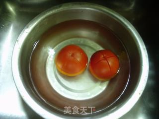 番茄炒绿豆芽的做法步骤：4