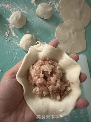 莲藕肉包的做法步骤：4