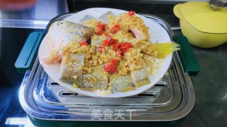 蒜蓉蒸黄花鱼的做法步骤：11