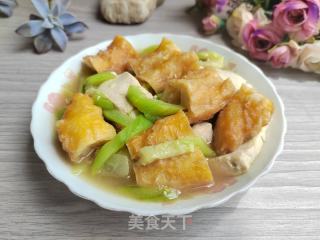 丝瓜豆腐烧油条的做法步骤：8