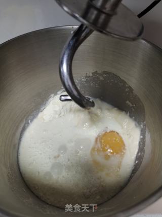 豆沙面包的做法步骤：1