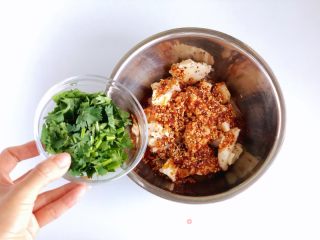 低脂香辣银鳕鱼块的做法步骤：9