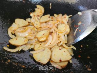 洋葱炒豆腐卷的做法步骤：4