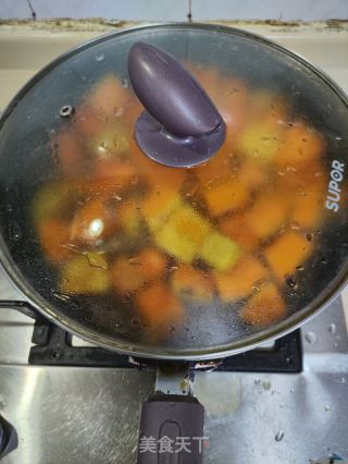 酱焖老南瓜的做法步骤：5