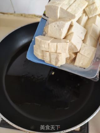 倒笃菜肉末炖老豆腐的做法步骤：4