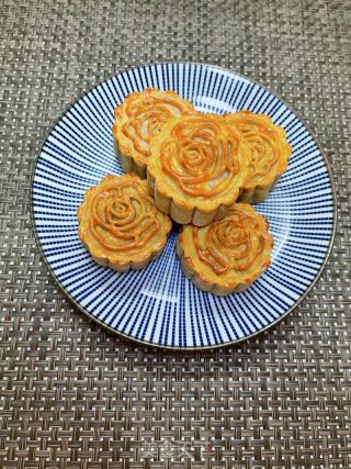 芋泥蛋黄肉松月饼