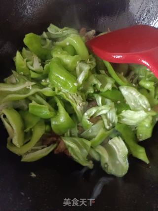 肉沫炒尖椒的做法步骤：6