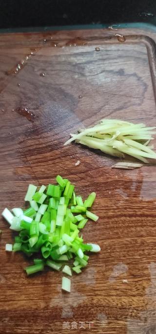墨鱼丸白菜汤的做法步骤：3