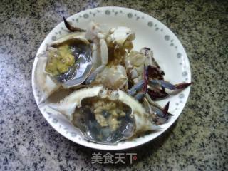 梭子蟹丝瓜汤的做法步骤：2