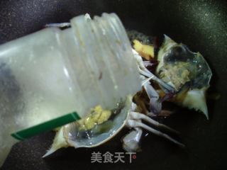 梭子蟹丝瓜汤的做法步骤：5
