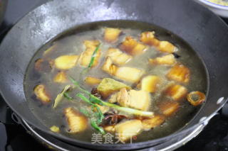 素肠红烧肉的做法步骤：3