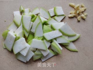 蒲瓜油条汤的做法步骤：2