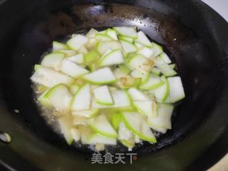 蒲瓜油条汤的做法步骤：4