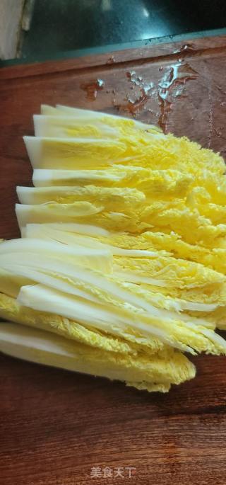 胡萝卜白菜炒牛肉的做法步骤：5