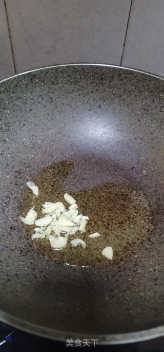 胡萝卜白菜炒牛肉的做法步骤：8