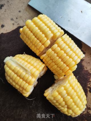 白瓜玉米胡萝卜爪爪汤的做法步骤：2
