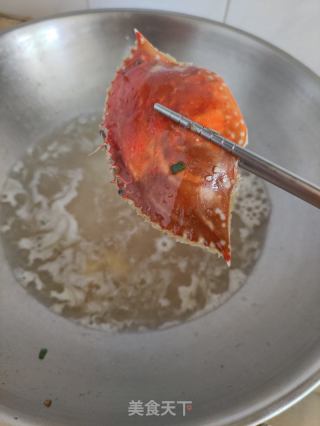 蟹壳白瓜肉片汤的做法步骤：4