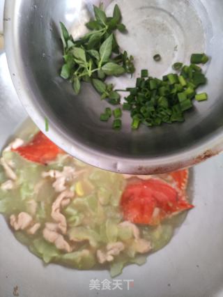 蟹壳白瓜肉片汤的做法步骤：7