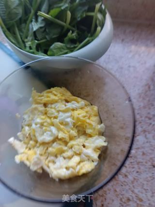 菠菜炒面的做法步骤：7