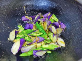 辣椒炒紫茄的做法步骤：6