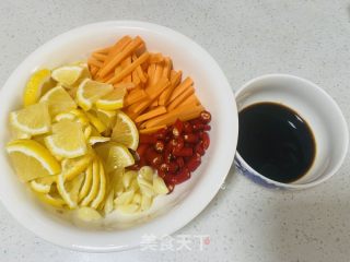 秘制追剧柠檬鸡爪的做法步骤：8
