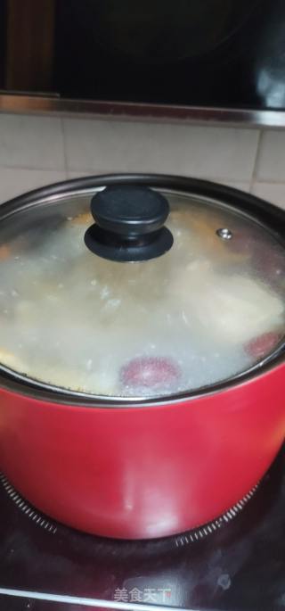 祛湿健脾润燥汤的做法步骤：8